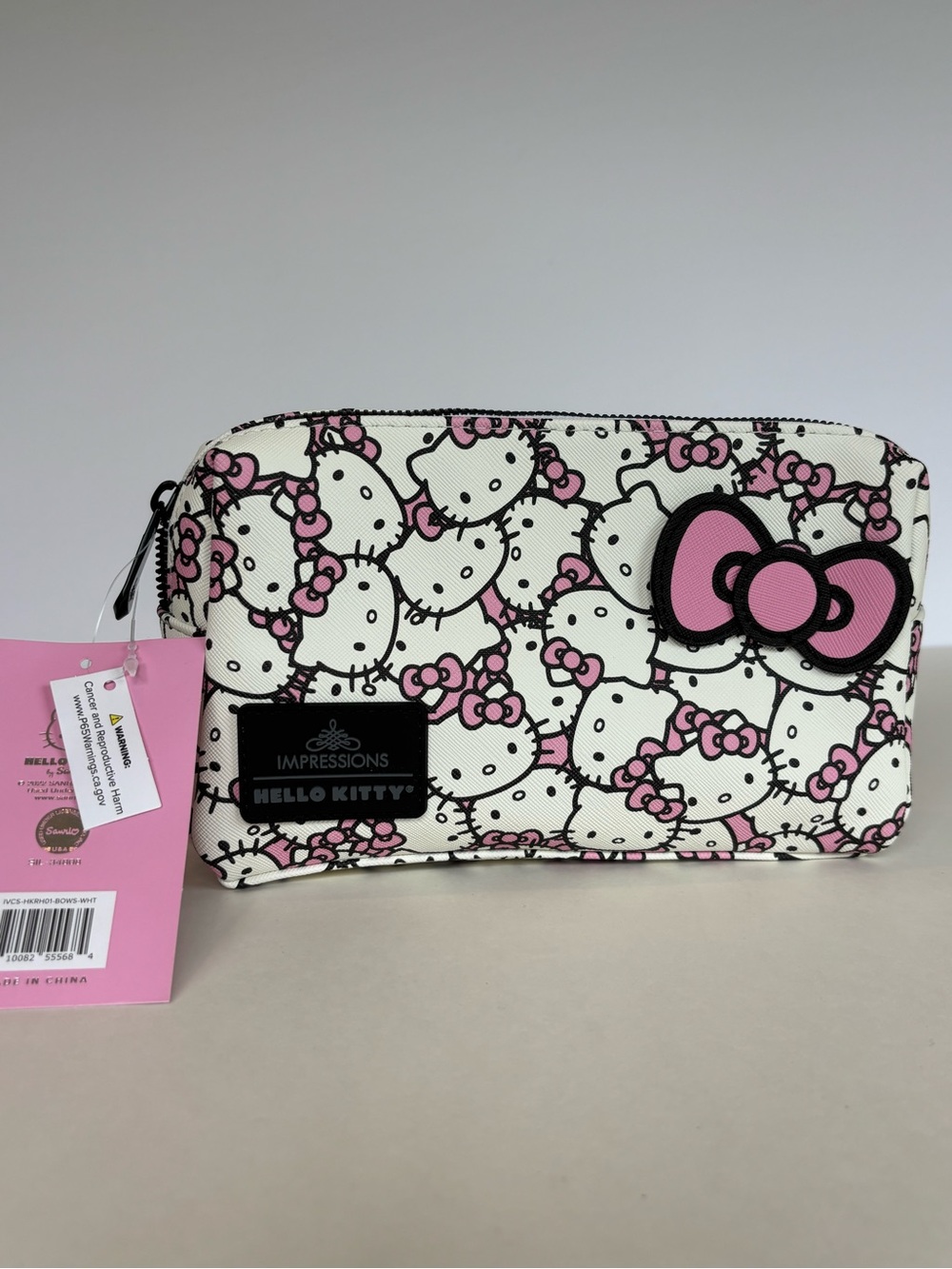 NWT Hello Kitty Cosmetic Pouch Makeup Bag White Pink Bow Print Impressions